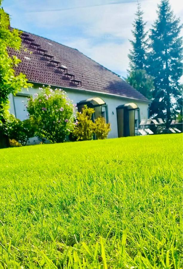 Familienhof Mueritz Apartman Klein Plasten Kültér fotó